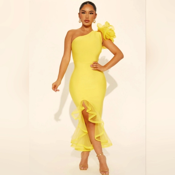Fashion Nova Bandage Midi Dress - Picture 1 of 8